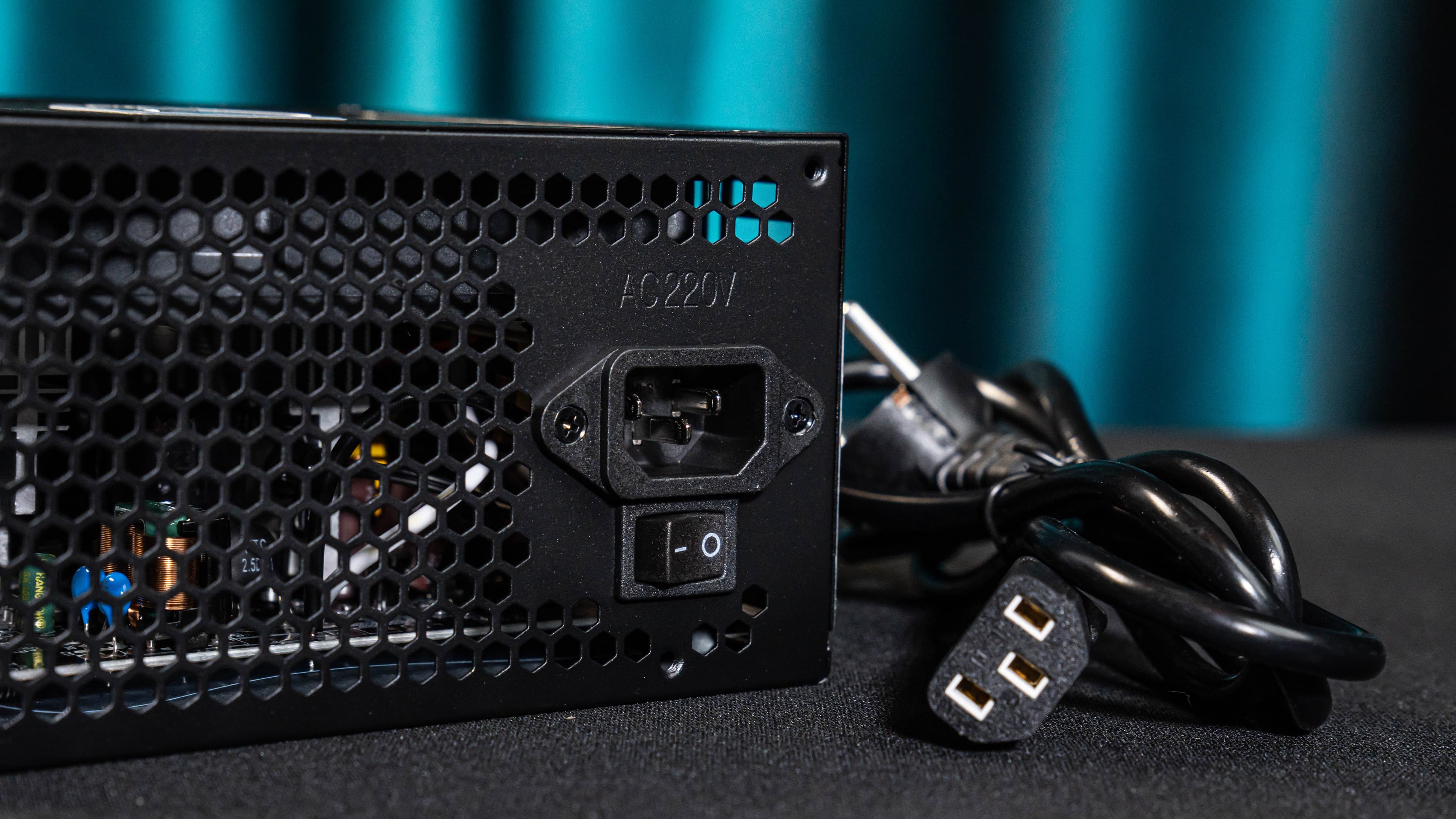 Nguồn Centaur CT 450W Gaming