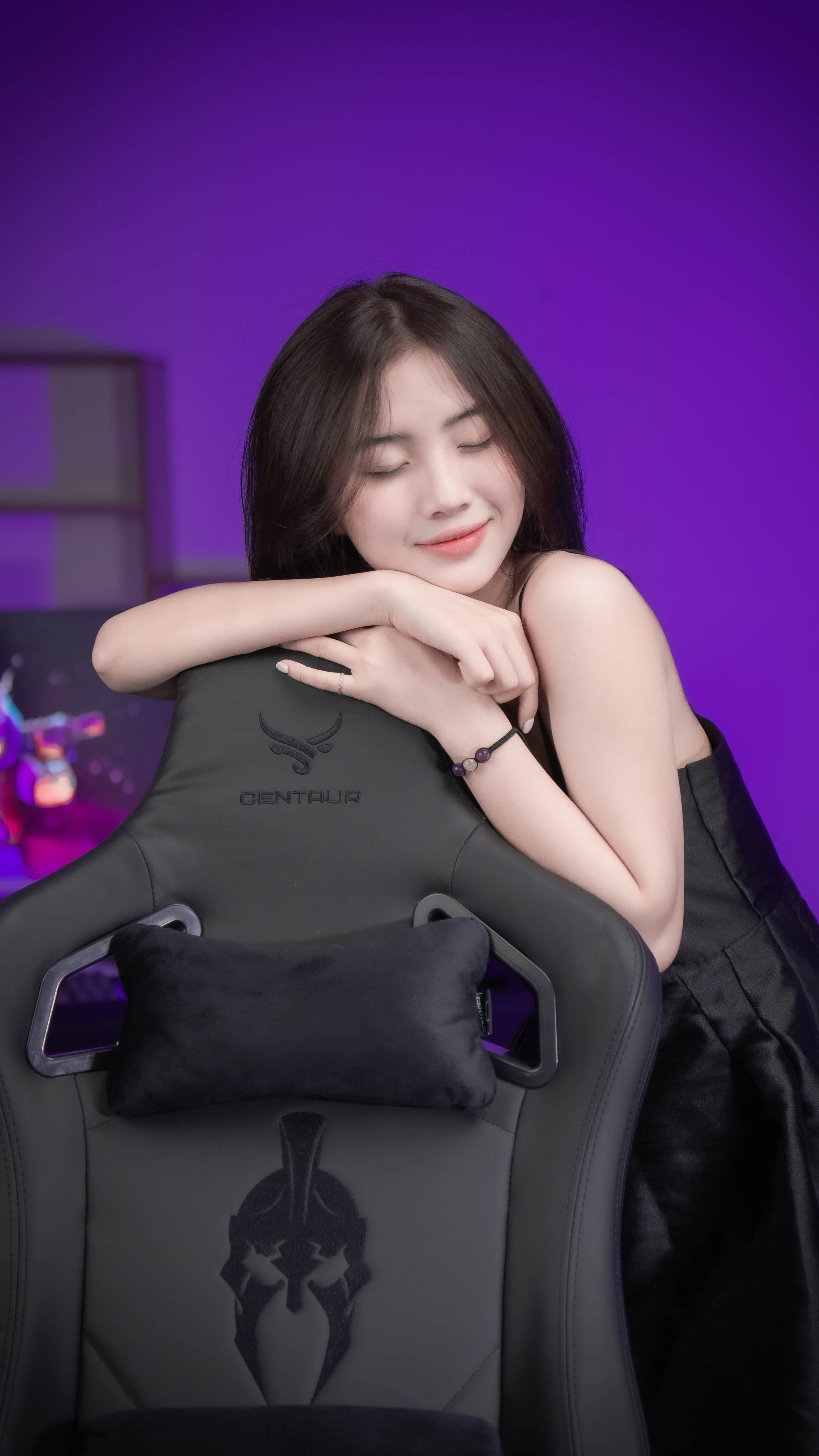 GHẾ GAME CENTAUR AKALI ĐEN